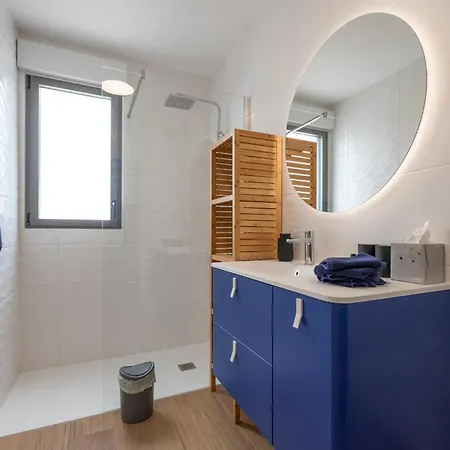 Apartment 3 Avec Rooftop & A La Palmyre, Proche *