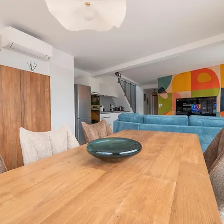 Apartment Rooftop Veleda *